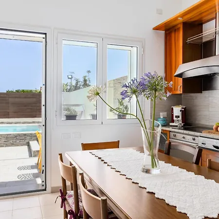 Tropical Loft In Relax Apartment Salemi